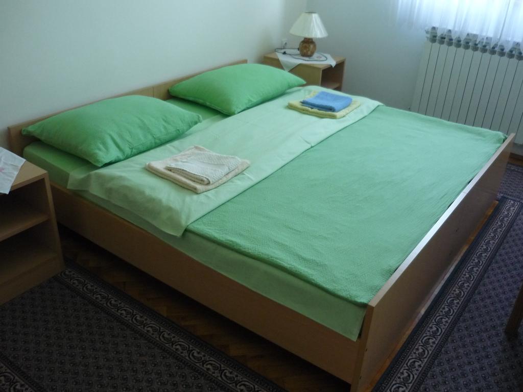 Guesthouse Anka プリトビッチェ・セロ エクステリア 写真